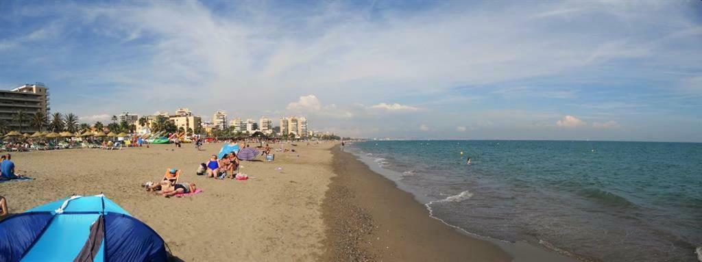 El Cortijuelo: Seaside Triplex with Rooftop Terrace Villa Torremolinos Exterior photo