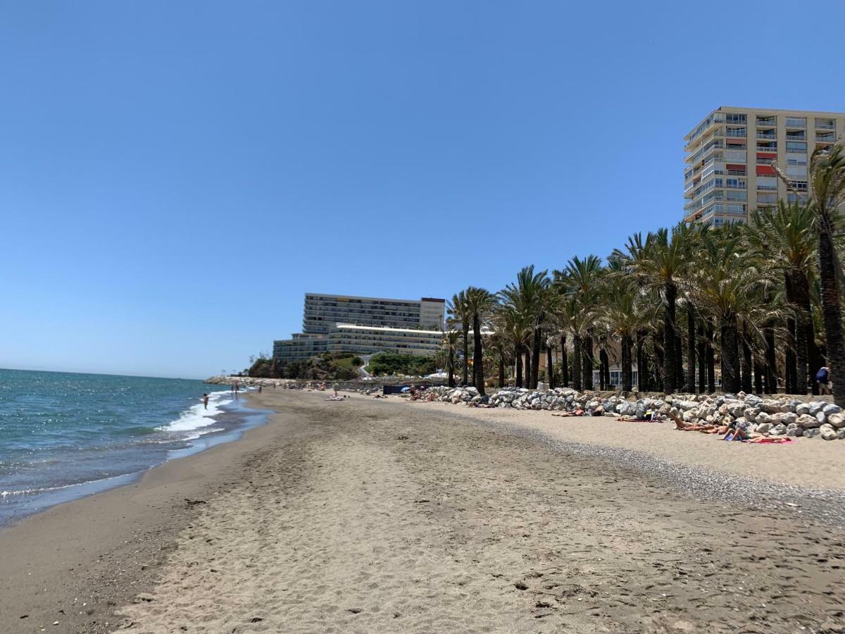 El Cortijuelo: Seaside Triplex with Rooftop Terrace Torremolinos Exterior photo