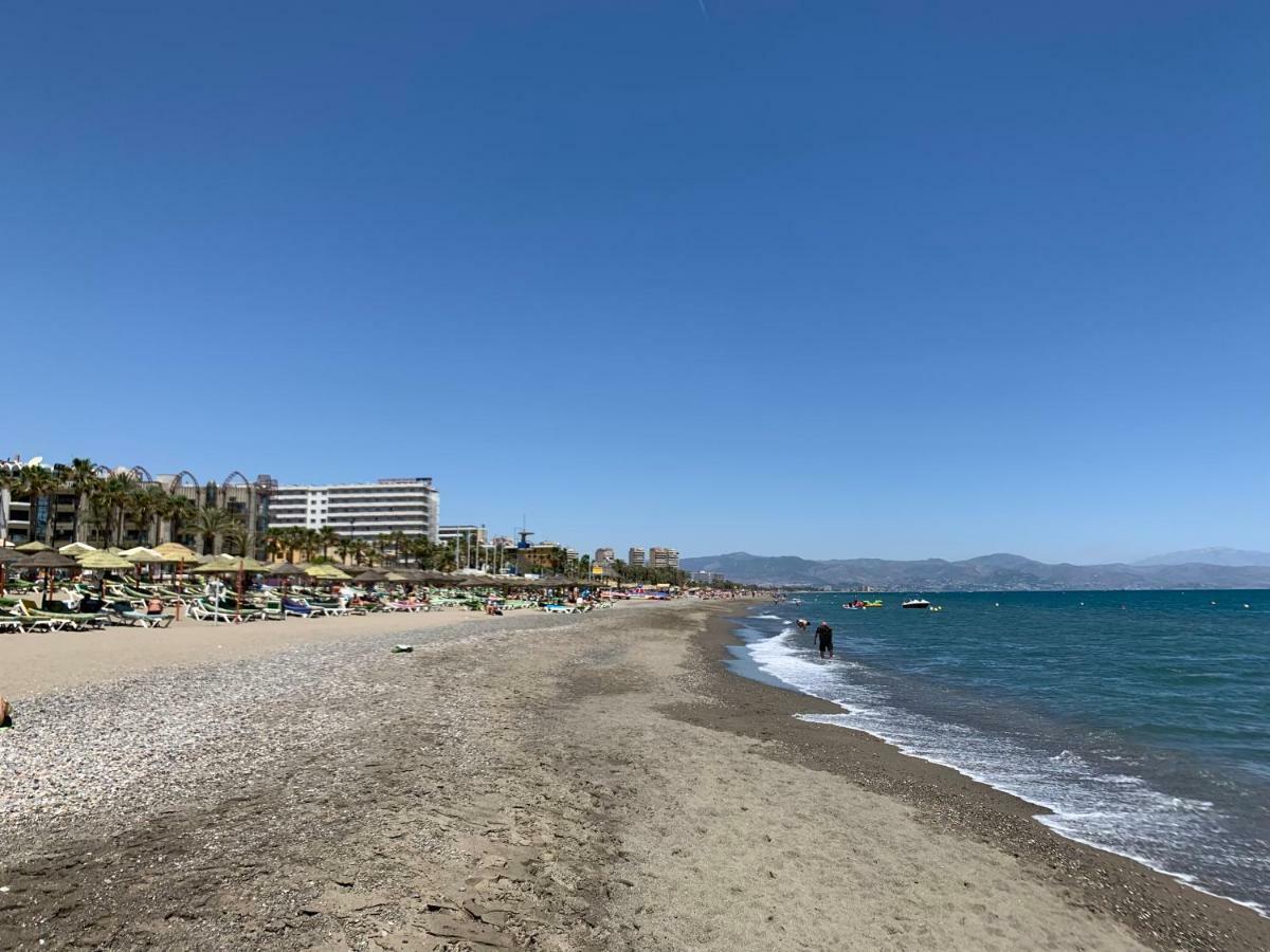 El Cortijuelo: Seaside Triplex with Rooftop Terrace Torremolinos Exterior photo